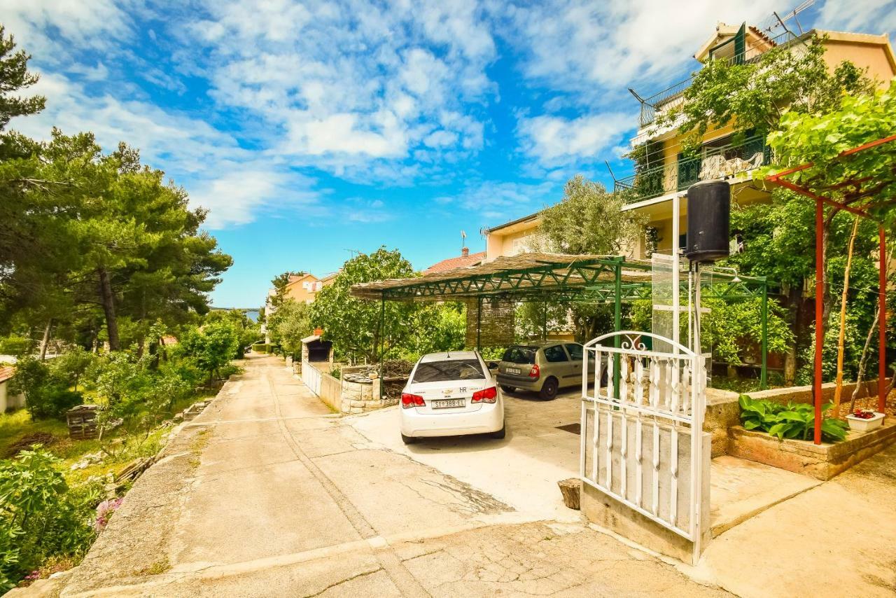 Apartments Zoricic 扎博里克 外观 照片